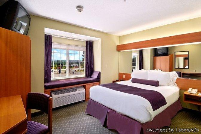 Stay Beyond Inn & Suites Elma Szoba fotó